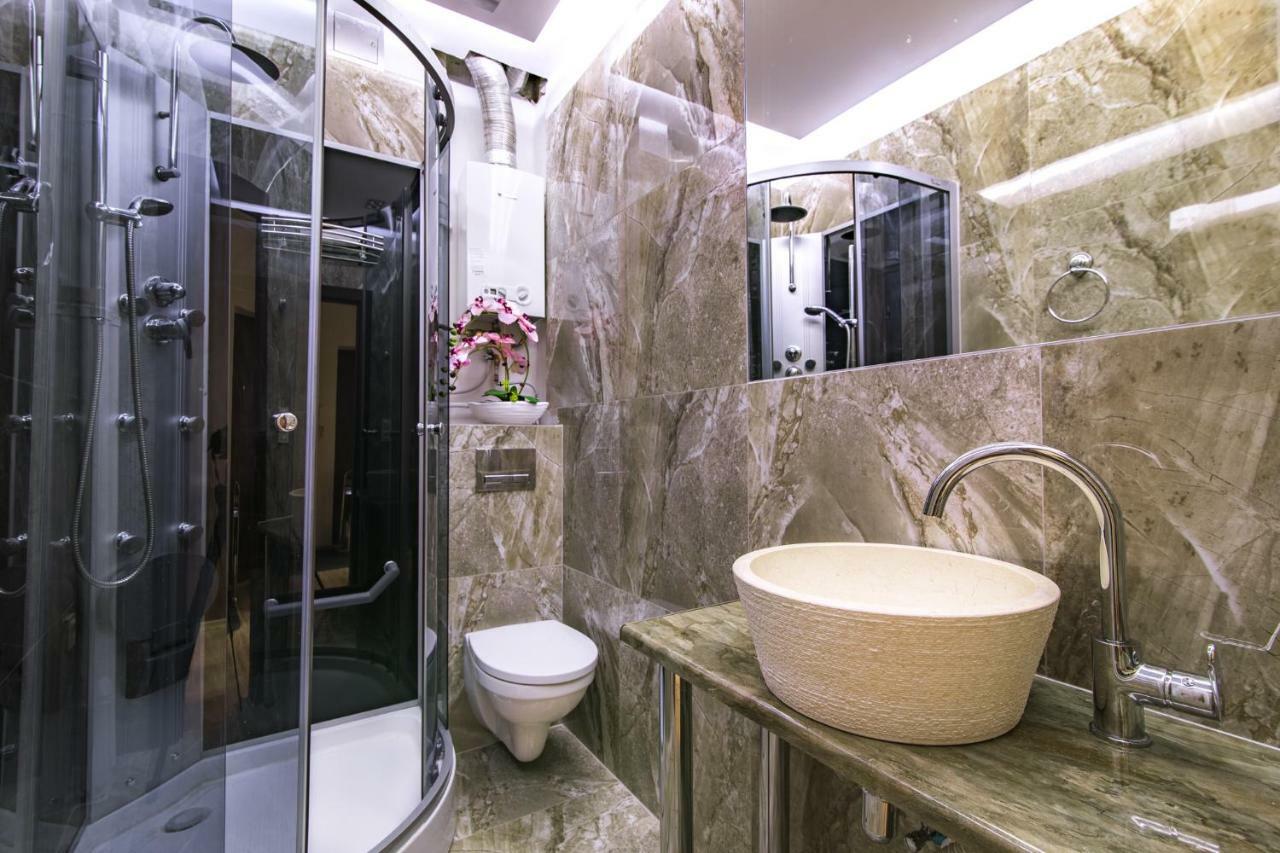 Apartament Pink Crane Apartman Gdańsk Kültér fotó